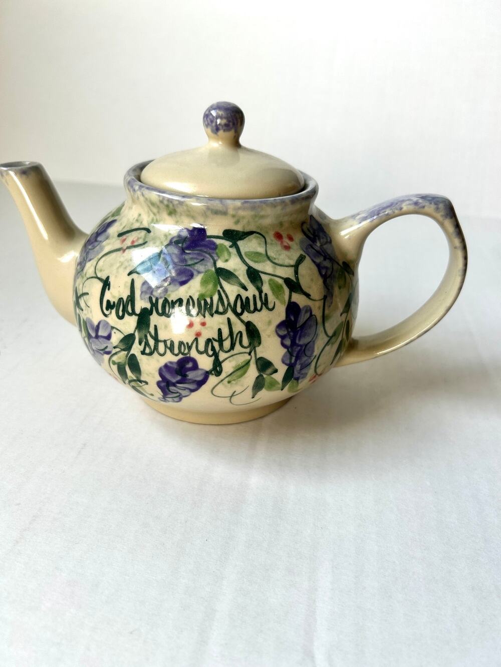 Yesteryears Fruity “God renews our strength” Pottery Teapot